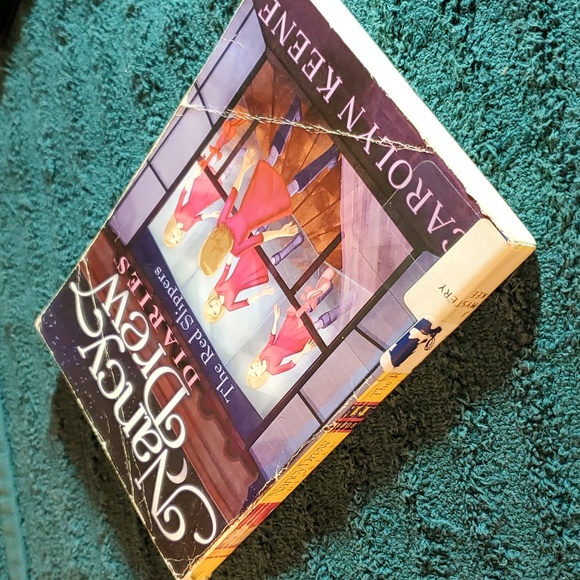 Nancy Drew diaries: the red slippers - Picture 3 of 4